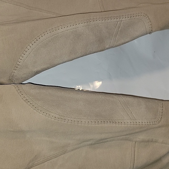 On Course Riding Breeches Tan Knee Patch Equestrian Pants Trousers M designer - Picture 2 of 8